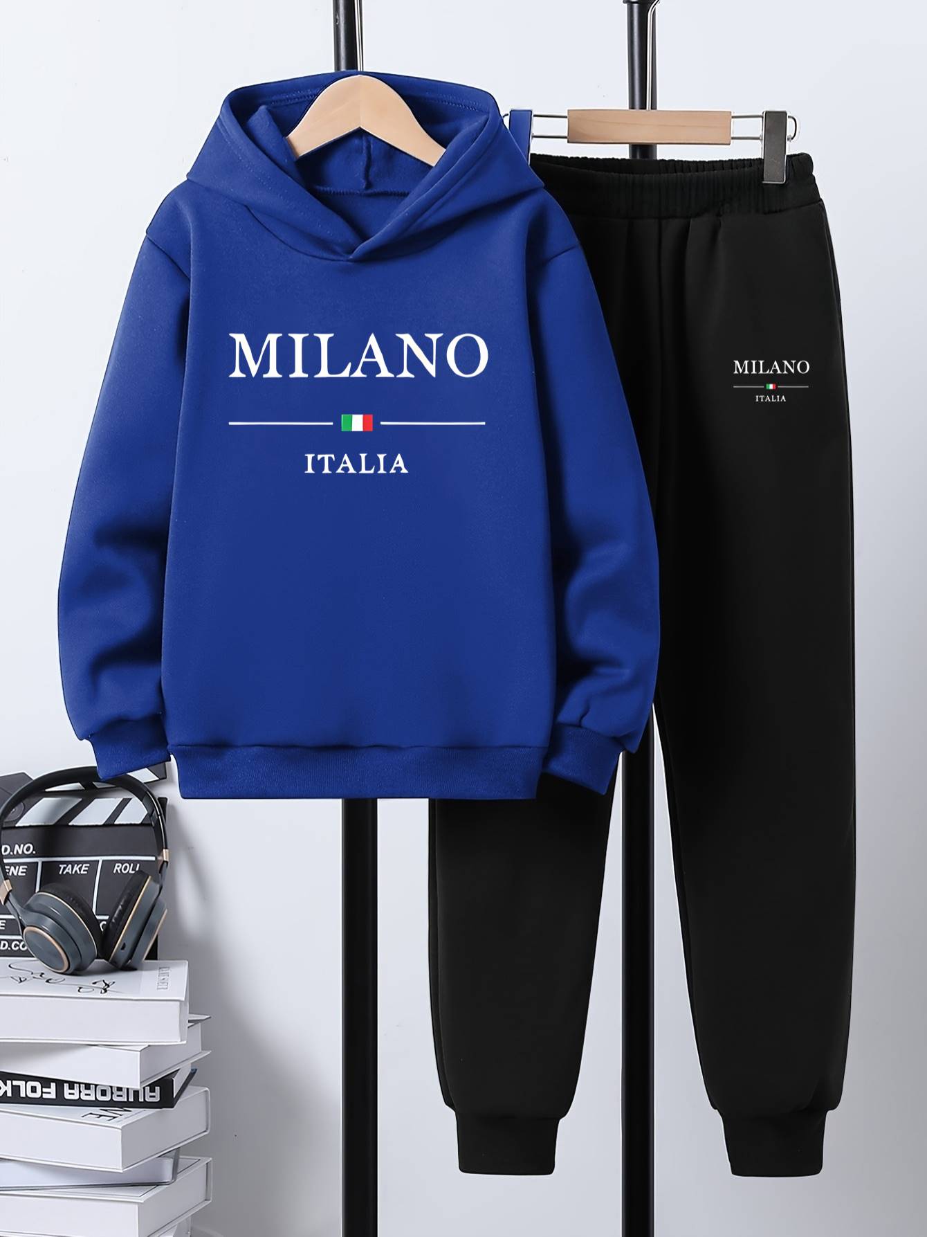 Holiday Special Back-to-School - đánh giá và giá Streetwear Girl Brand