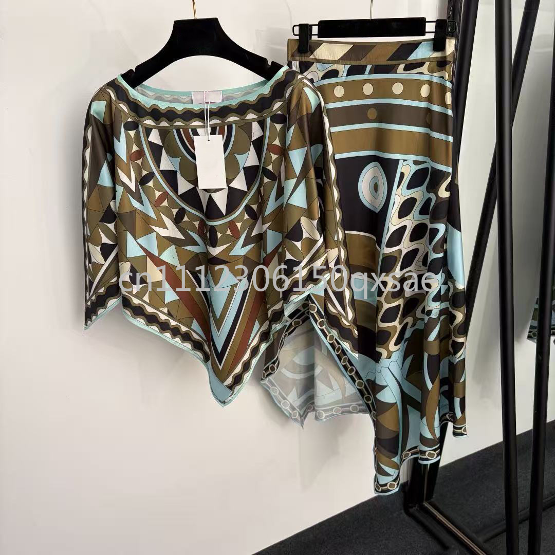 Luxury Design Women's Black Cl - đánh giá và giá Streetwear Brand Logo Design