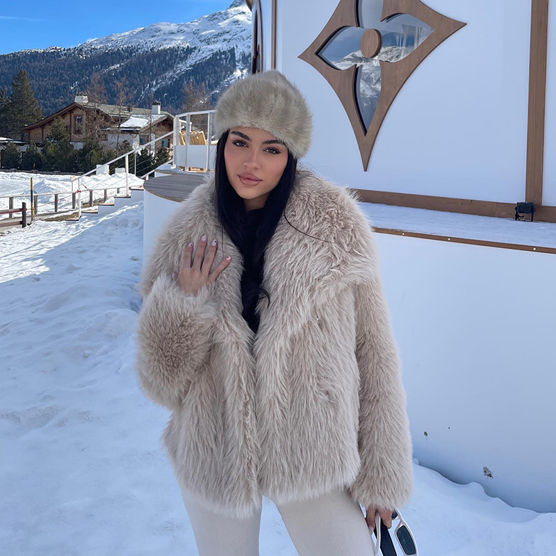 Chic Ins Blogger Brand Fashion - đánh giá và giá Streetwear Girl Brand