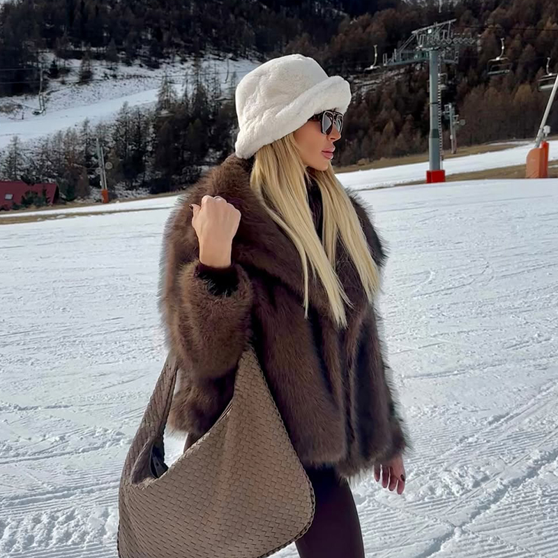 Chic Ins Blogger Brand Fashion - đánh giá và giá Streetwear Girl Brand
