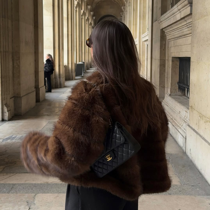 Vintage Brown Patchwork Fur Co - đánh giá và giá Streetwear Girl Brand
