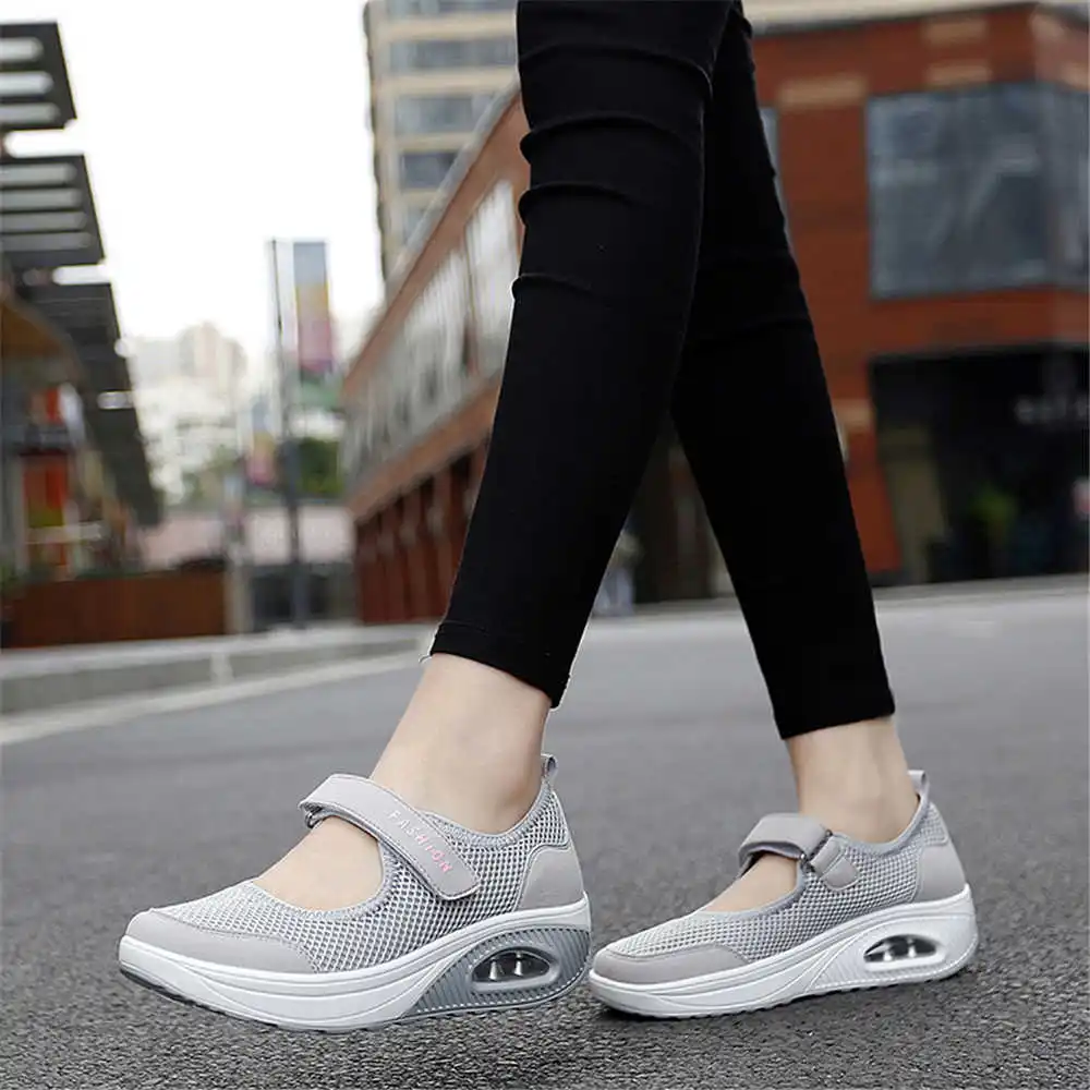 36-41 Demi-season Colored Snea - đánh giá và giá Streetwear Brand Kit